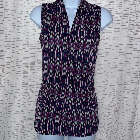 Laundry By Shelli Segal Tops - Sleeveless purple, black, blue and white top